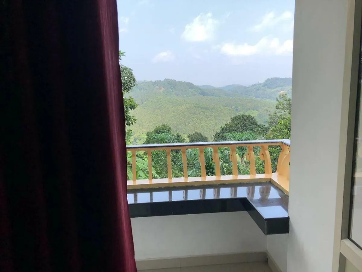 The Lost Hostel, Munnar